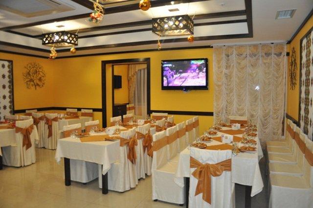 Hotel Sribni Rosy à Mykulychyn Extérieur photo