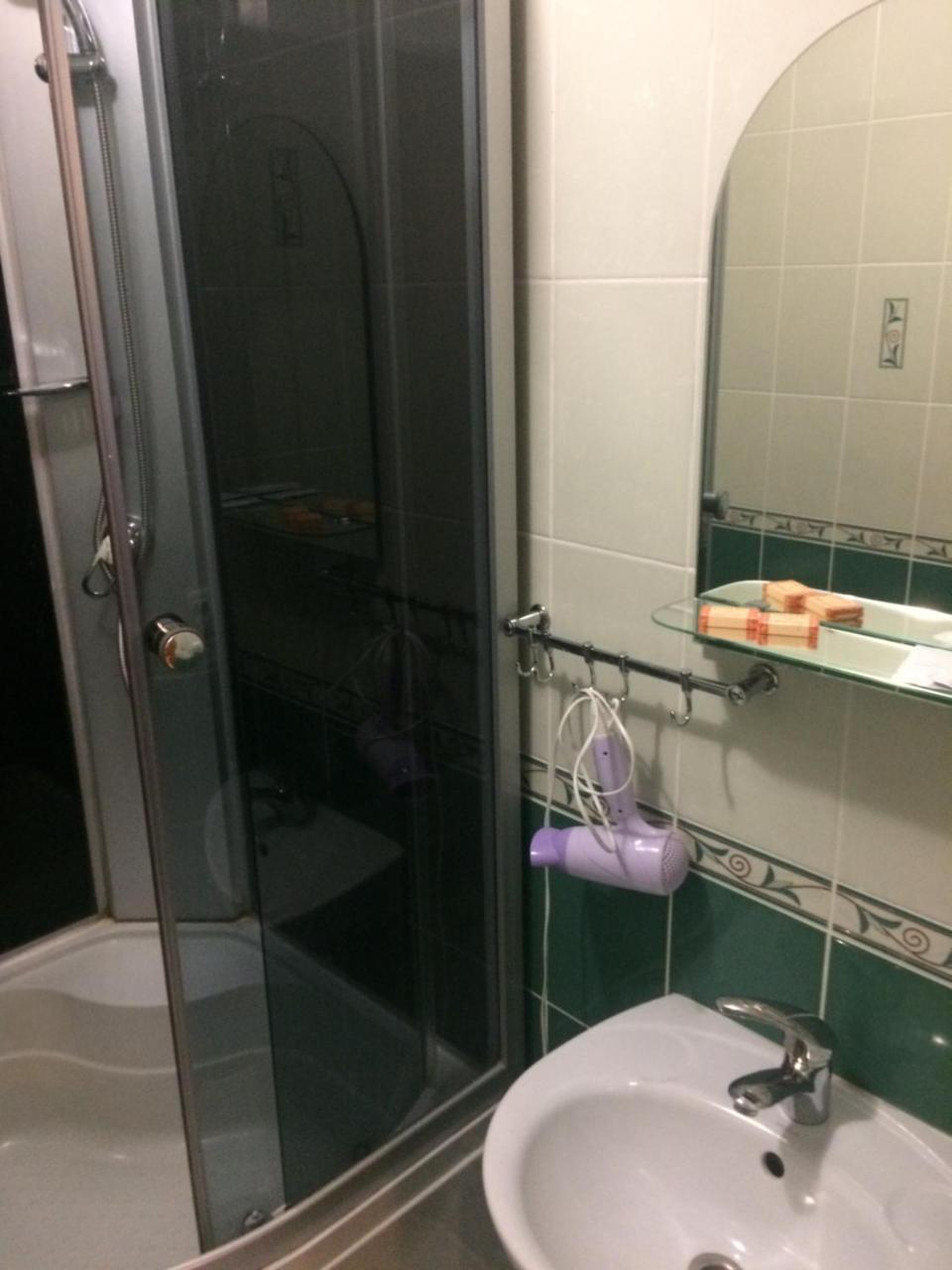 Hotel Sribni Rosy à Mykulychyn Extérieur photo